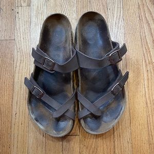 Mocha Birkenstock Mayari womens size 8 sandals